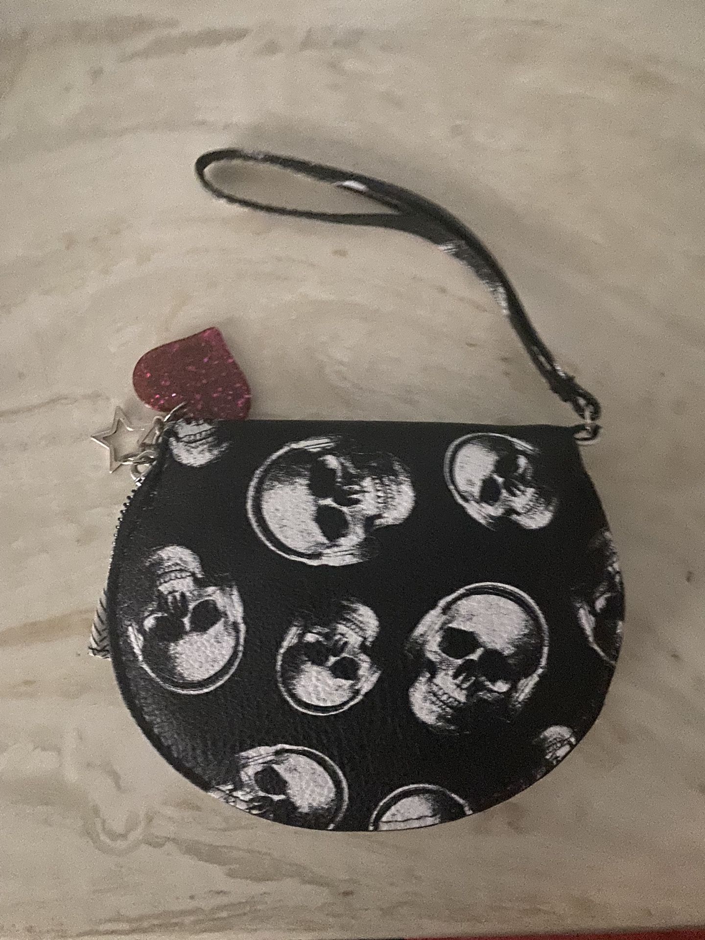 Skull head wallet