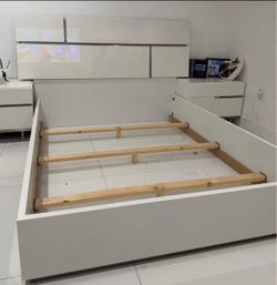 Bed frame
