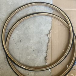 700x25 road bike tires