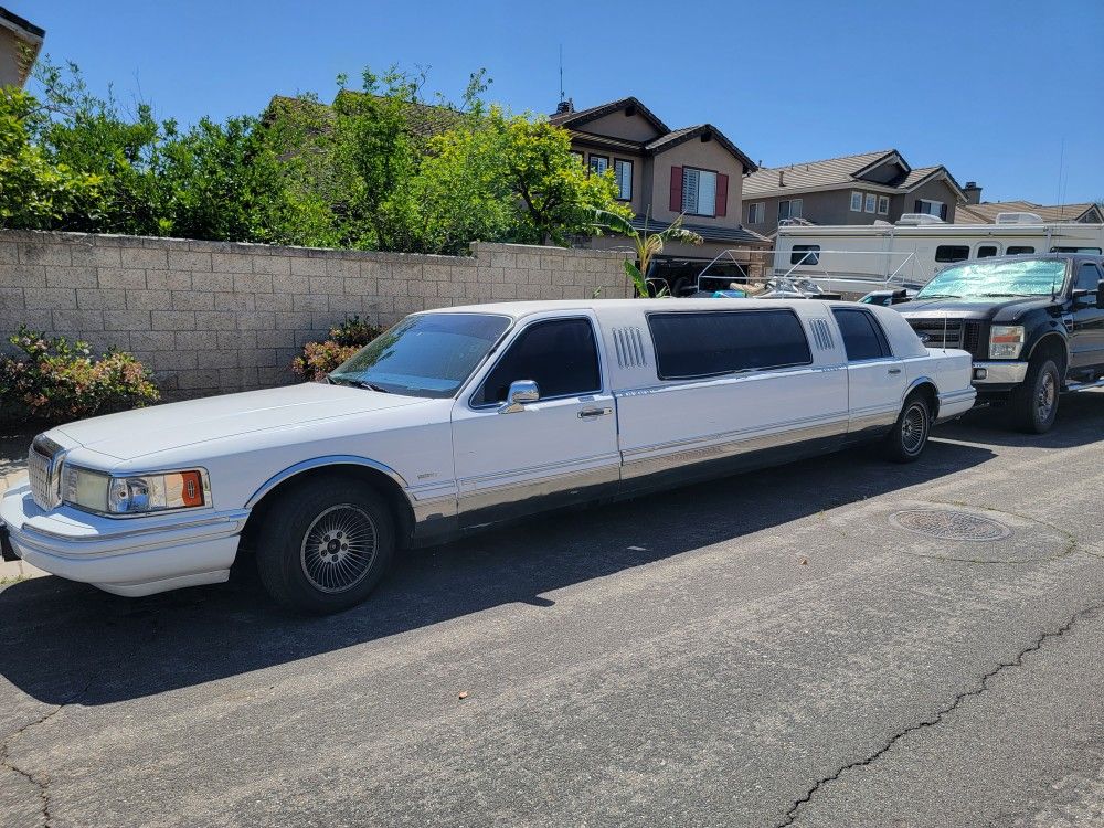 1992 Lincoln Town Car
