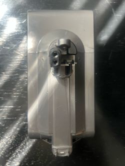 Dyson Battery For V11 Torque drive ( SV14) Models Screw in Type