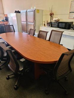 conference table 8 chairs 10 ft x 3.5ft
