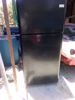 Fridge 5 feet tall