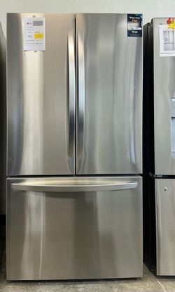 LG 27 cu. ft. Counter-Depth French Door Refrigerator w/ Internal Water Dispenser