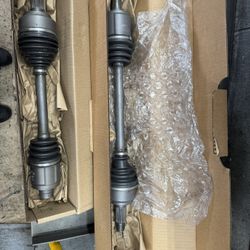 08-14 Honda Accord CV Axles
