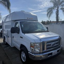 2016 Ford E-350 Service Utility Van