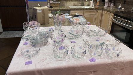 Mikasa Tivoli Tulip serving ware