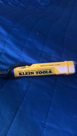 Klein Tools NCVT-9 Voltage Tester + Distance Measure
