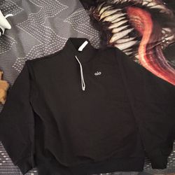Women’s Pull Over