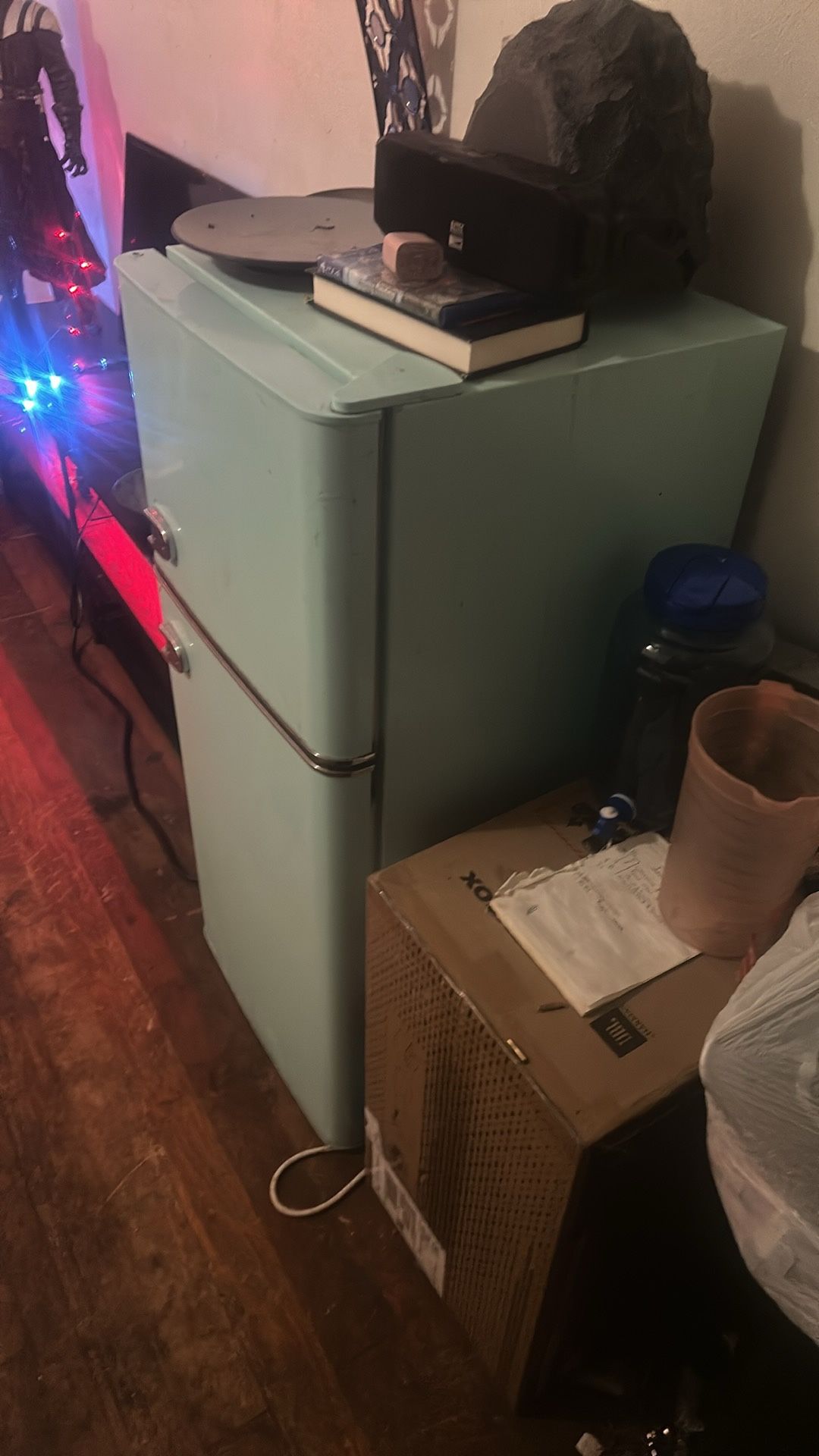 Mini Fridge