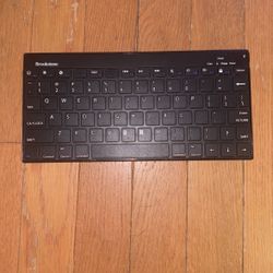 Brookstone Bluetooth Keyboard 