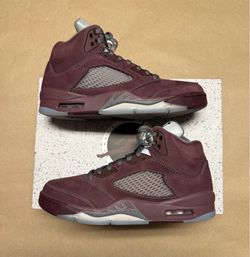 Nike Air Jordan 5 Retro SE Burgandy 2023 Men’s size 9 Basketball shoes Rare NEW!
