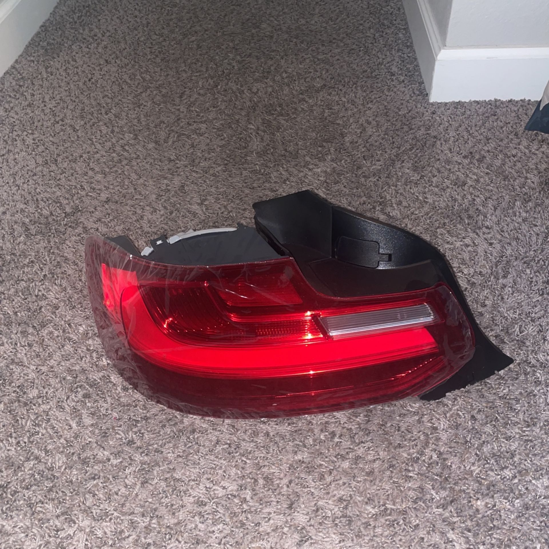BMW M240 F22 Tail Lights (left/right)