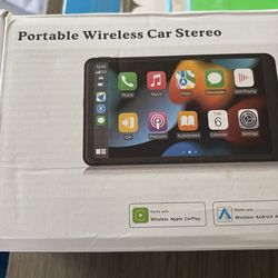 Portable wireless car stereo Bluetooth and Apple CarPlay and android