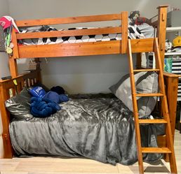 Bunk bed