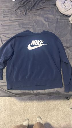 mens nike crewneck sweatshirt
