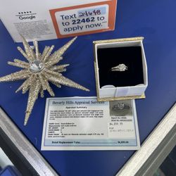 Women’s Diamond Ring 