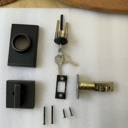 Single Cylinder Deadbolt
