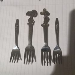 Vintage Mickey Mouse Walt Disney / Snoopy 1958 Fork