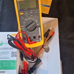 Fluke Multimeter Temperature 87' New" 