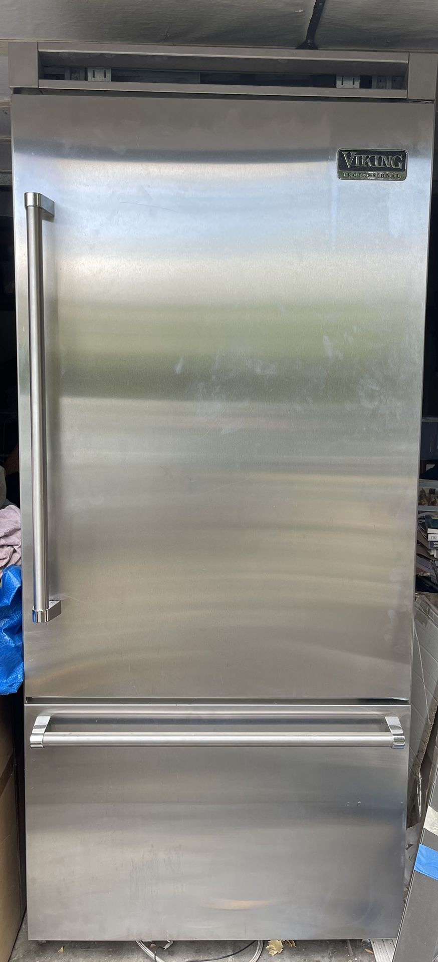 Viking 5 Series Fridge