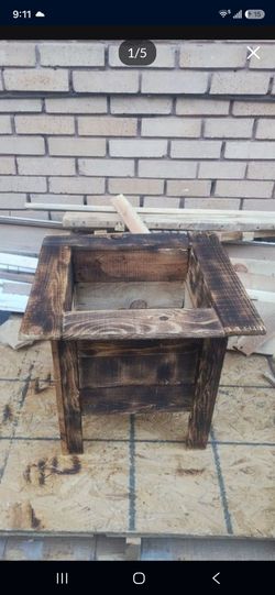 Mini flower boxes or mini ice chest