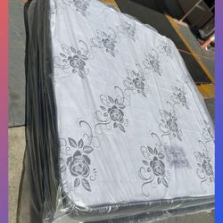 King size mattress / Colchon