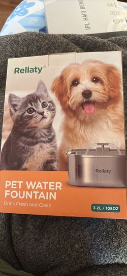 Pet fountain
