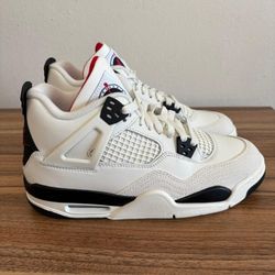 Jordan 4 Retro Flight Club Size 13