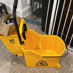Commercial Mop Bucket 