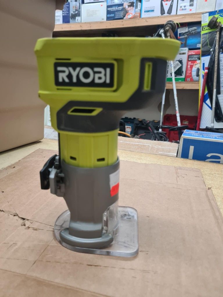 Ryobi ONE+ 18V Cordless Compact Fixed Base Router (Tool Only)