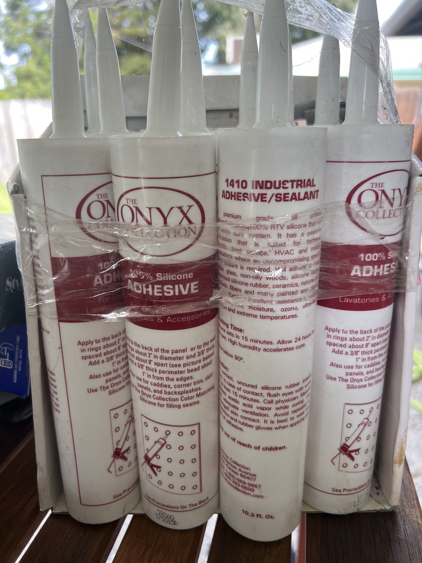 The Onyx Collection Silicone Adhesive-11 Tube Bundle