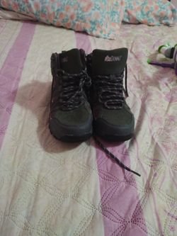 Girls Hiking Boots.