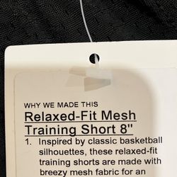 Lululemon New With Tags Size 6 Shorts 