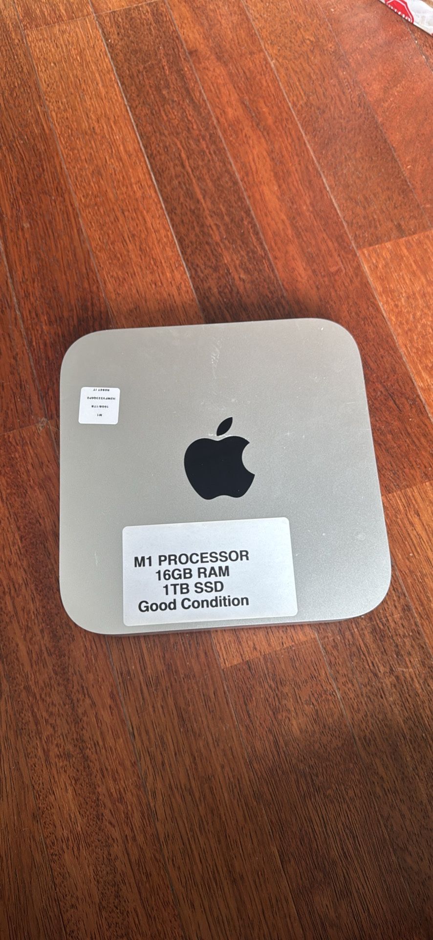 Apple Mac Mini Desktops With Powerful M1 Processor Available On Quick Sale!!