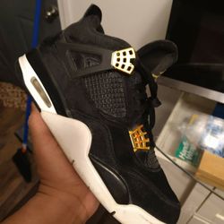 AJ 4 SIZE 8.5 