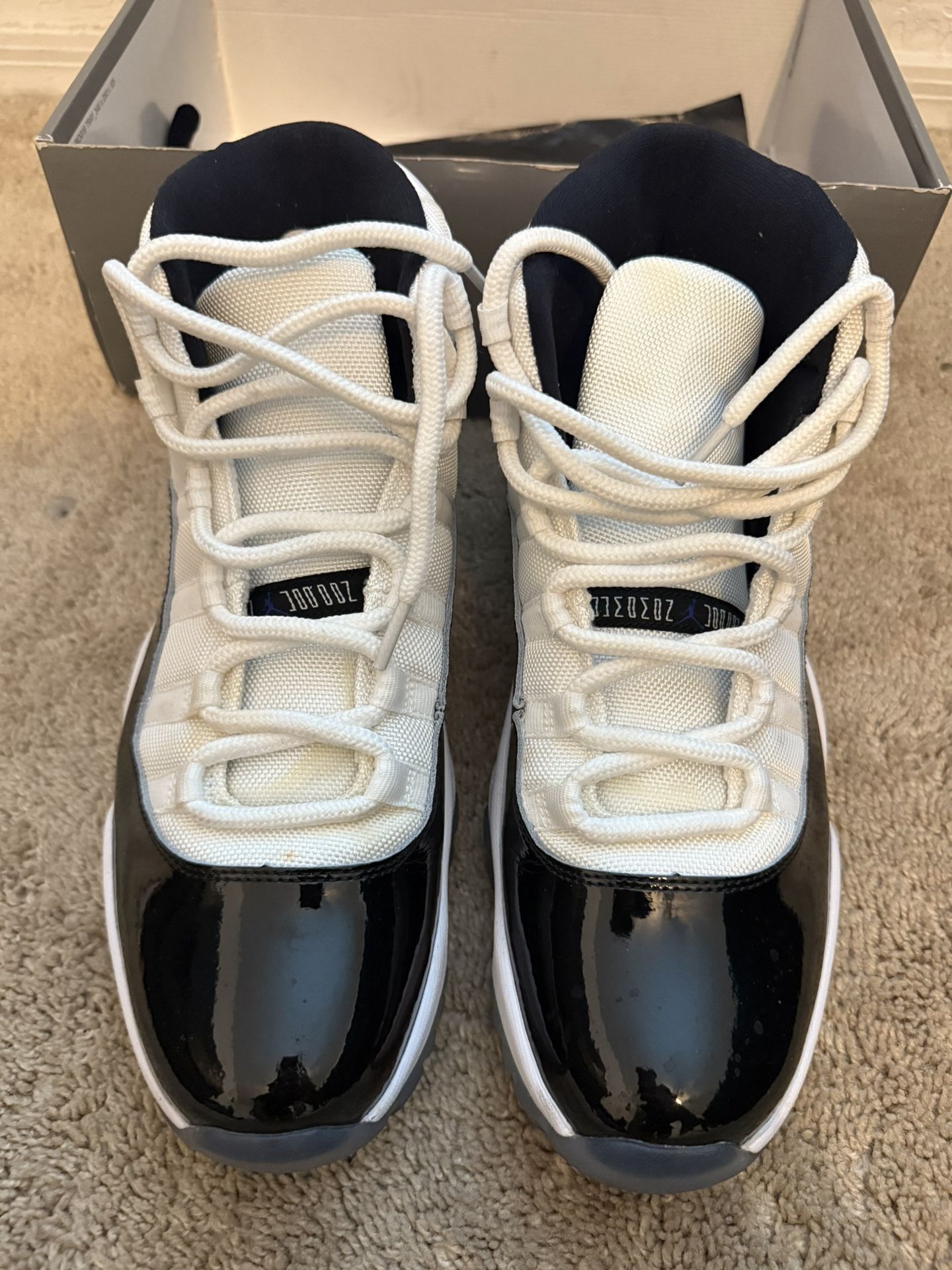 Air Jordan 11 Retro Concord