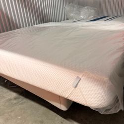 King mattress memory foam cool tech