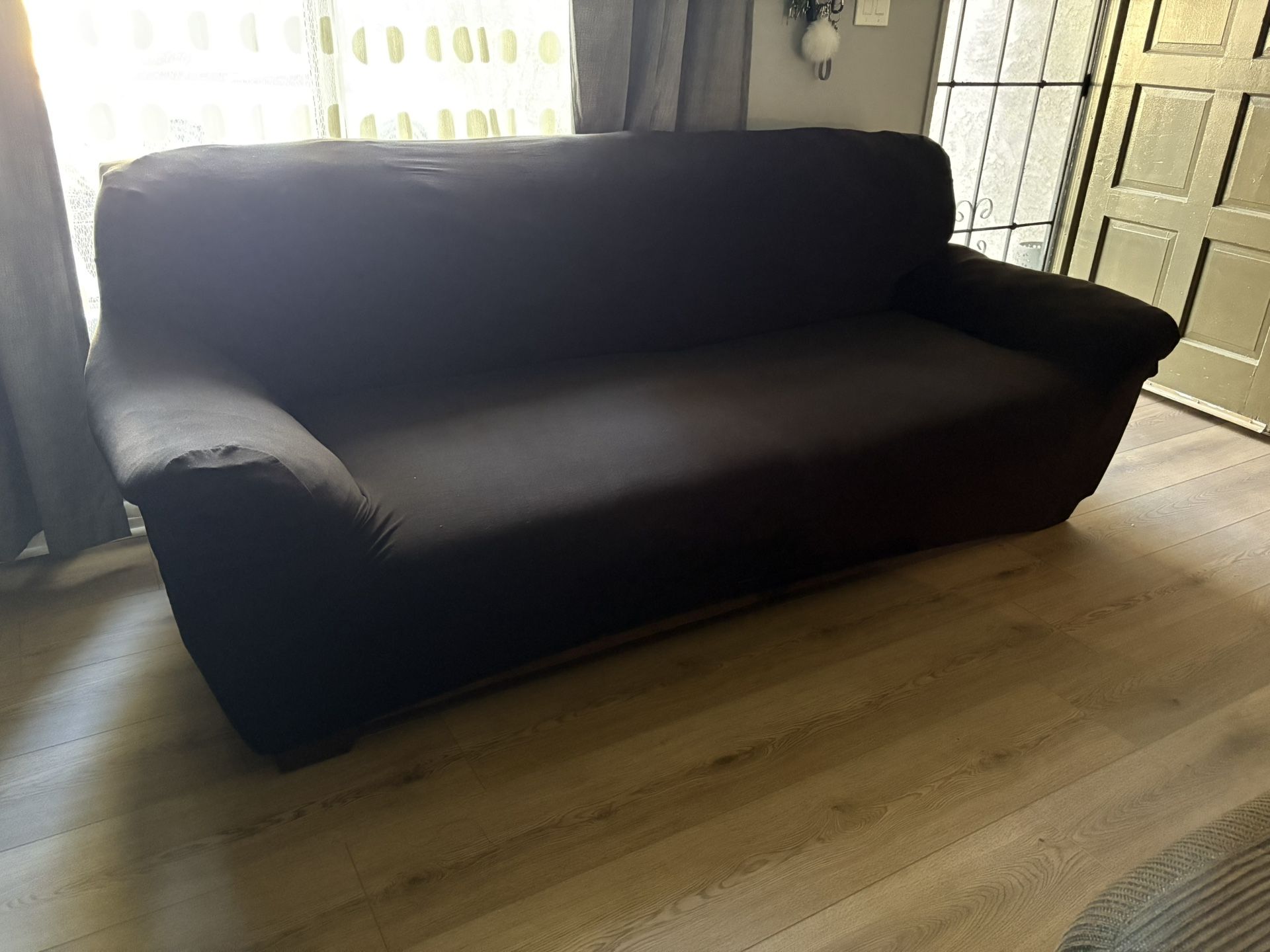 Sofás ( 2 Couch’s) FREEEEEEEEE’!!!!!