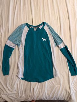 Victoria Secret Pink Sweater Size Small