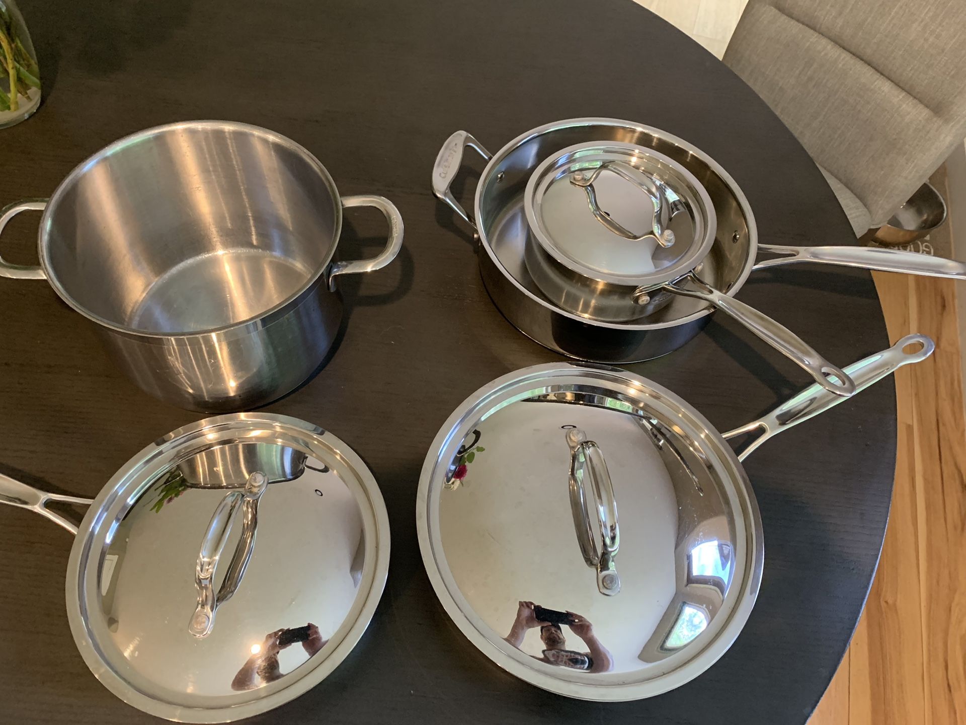 Cuisinart stainless steel cooking pans set
