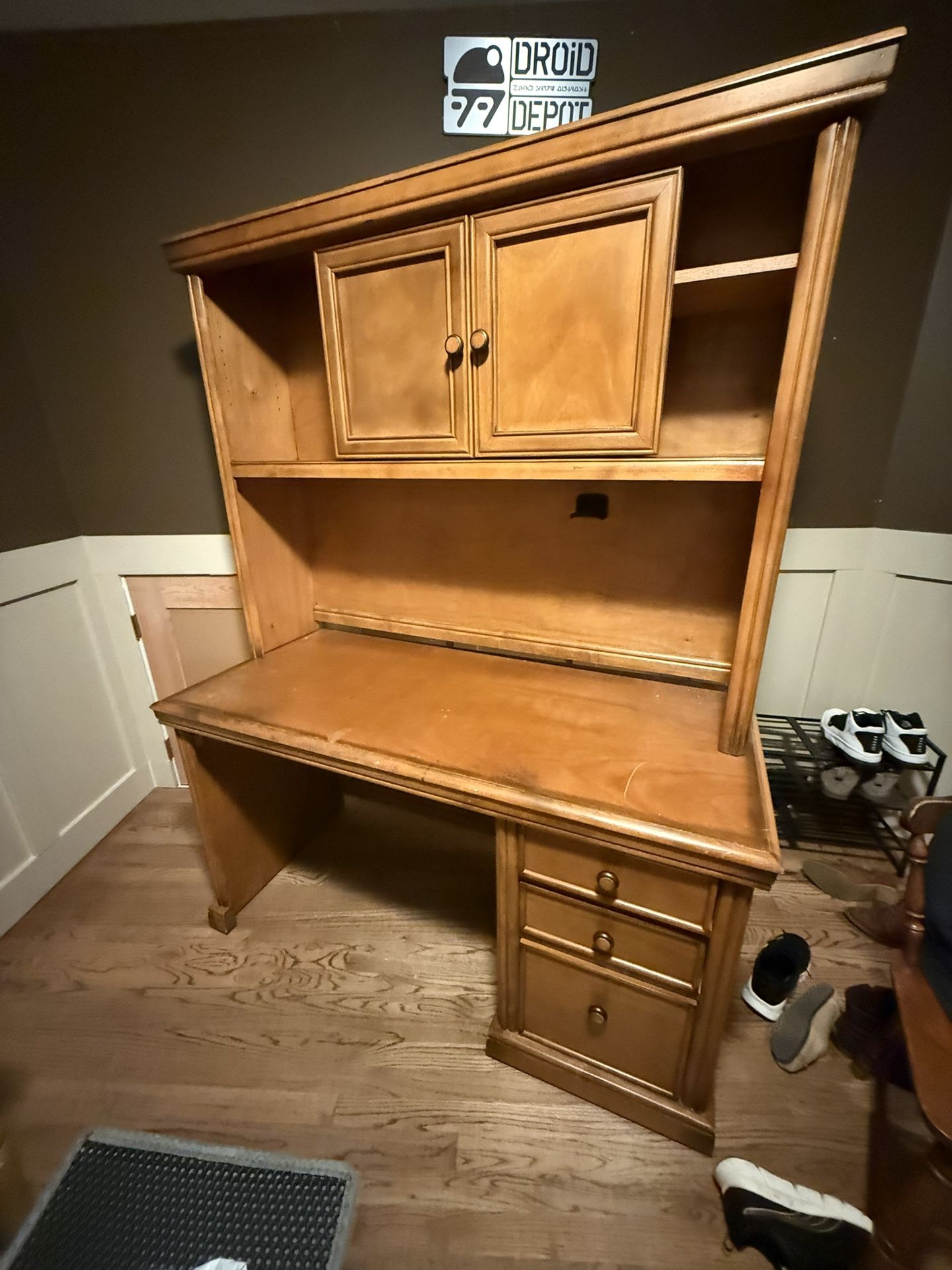 Desk And Filing Cabinet