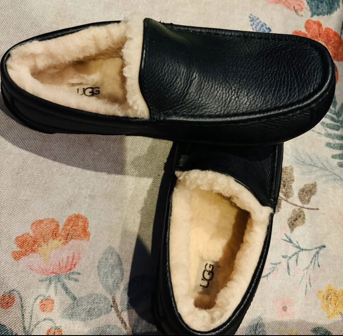 Men’s Uggs Shoes/Slippers