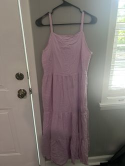 Women’s Dress Large