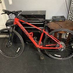 Trek Dual Sport 2