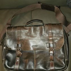 Kenneth Cole Leather Briefcase/Messenger Bag