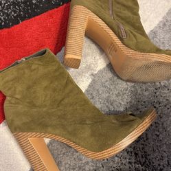 FashionNova Booties 