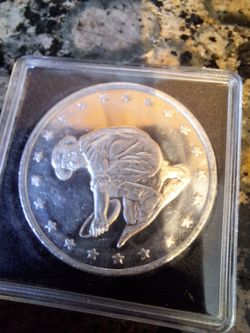 1oz silver coins/rounds