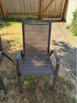 Set of 4 Stackable Outdoor Patio Chairs