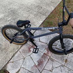 Sabrosa BMX bike 